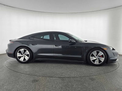 2022 Porsche Taycan 4S