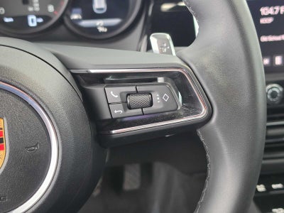 2025 Porsche Macan AWD