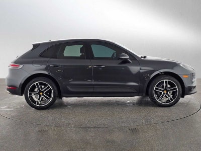 2021 Porsche Macan AWD