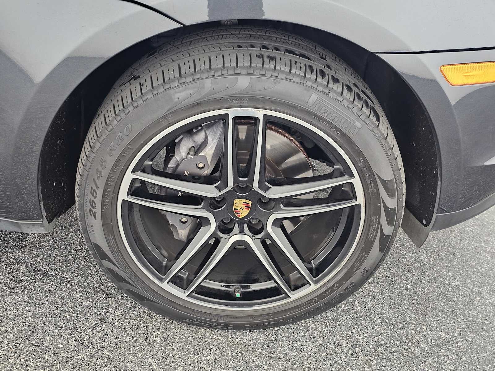 2021 Porsche Macan AWD