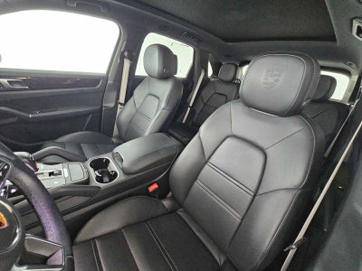 2022 Porsche Cayenne Platinum Edition