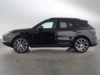 2022 Porsche Cayenne Platinum Edition