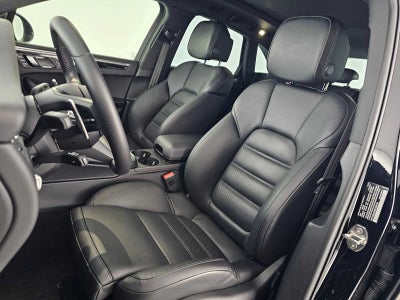 2024 Porsche Macan S