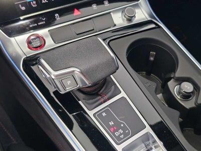 2025 Audi RS 6 Avant performance