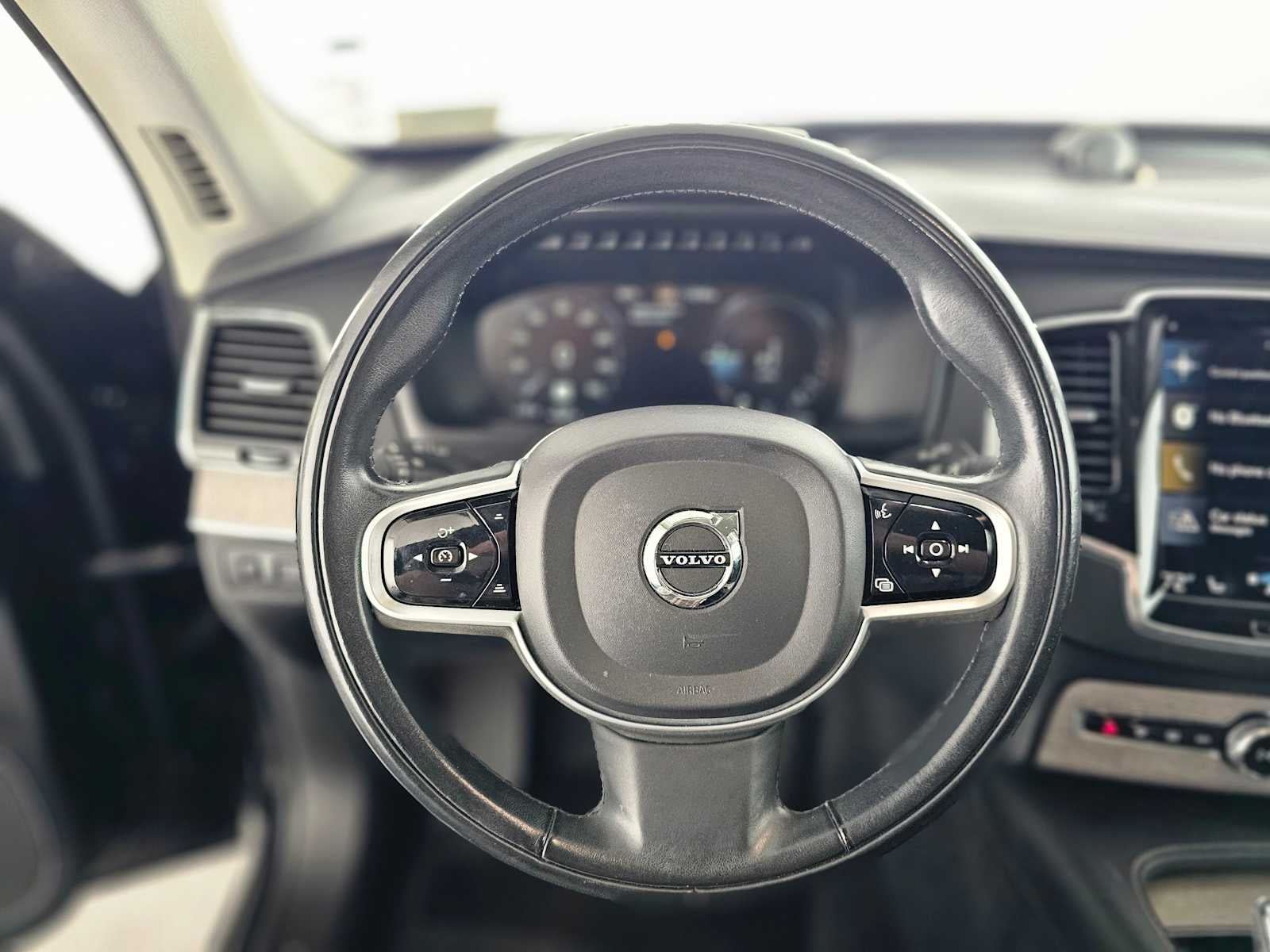 2022 Volvo XC90 Recharge Plug-In Hybrid Inscription