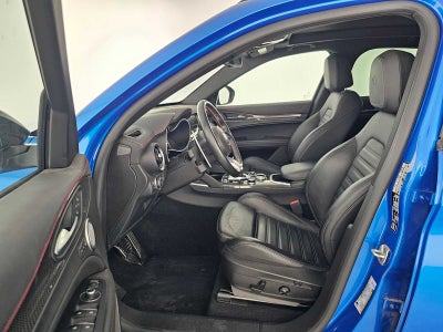 2023 Alfa Romeo Stelvio Estrema