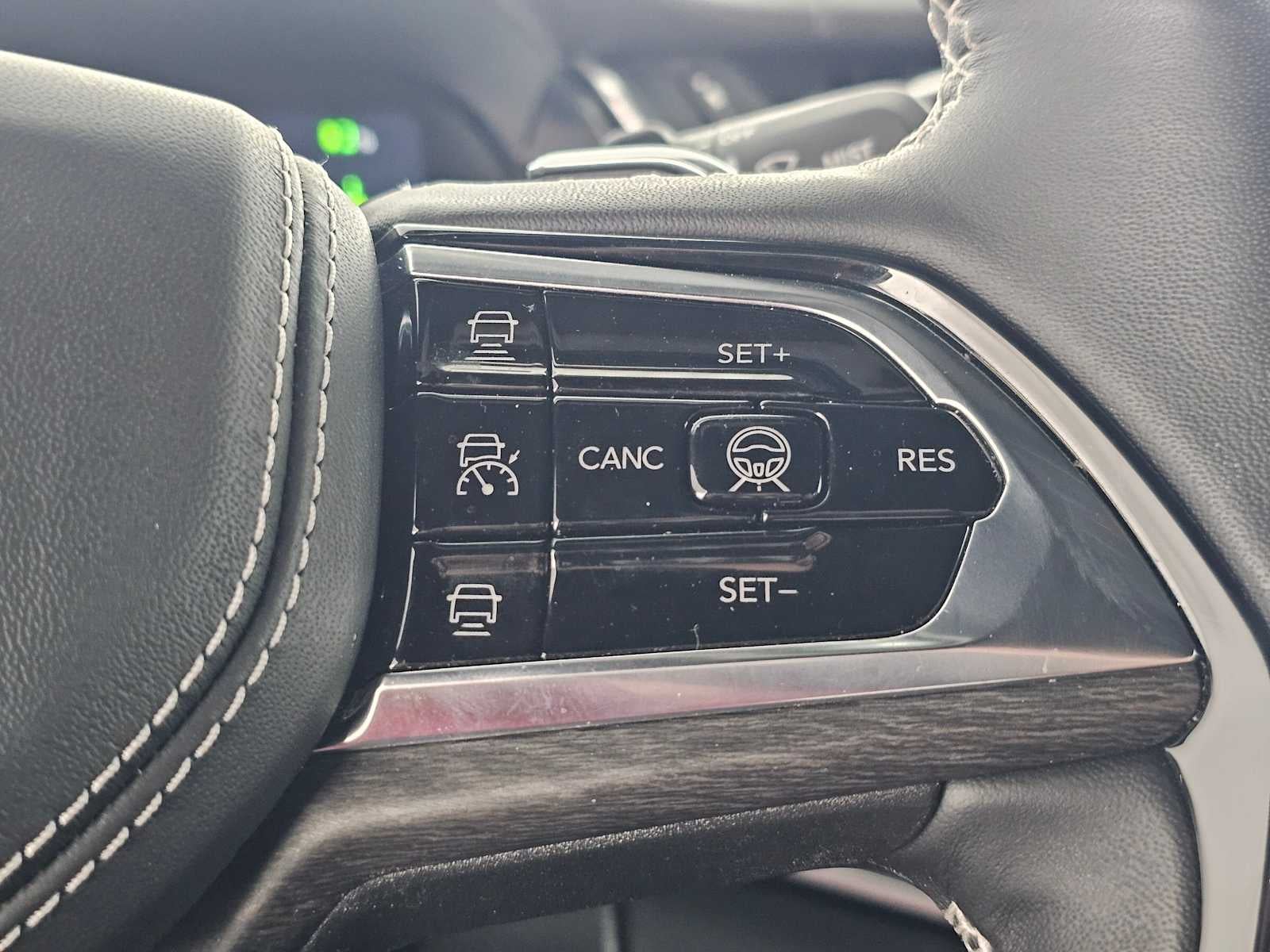 2023 Jeep Grand Cherokee 4xe Overland