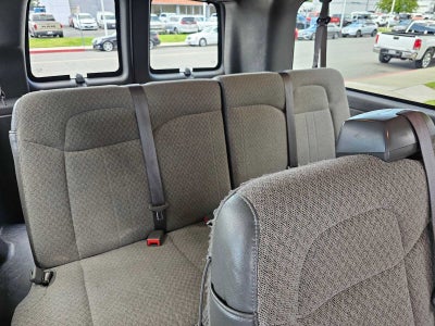 2022 Chevrolet Express Passenger LT