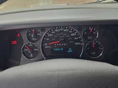 2022 Chevrolet Express Passenger LT