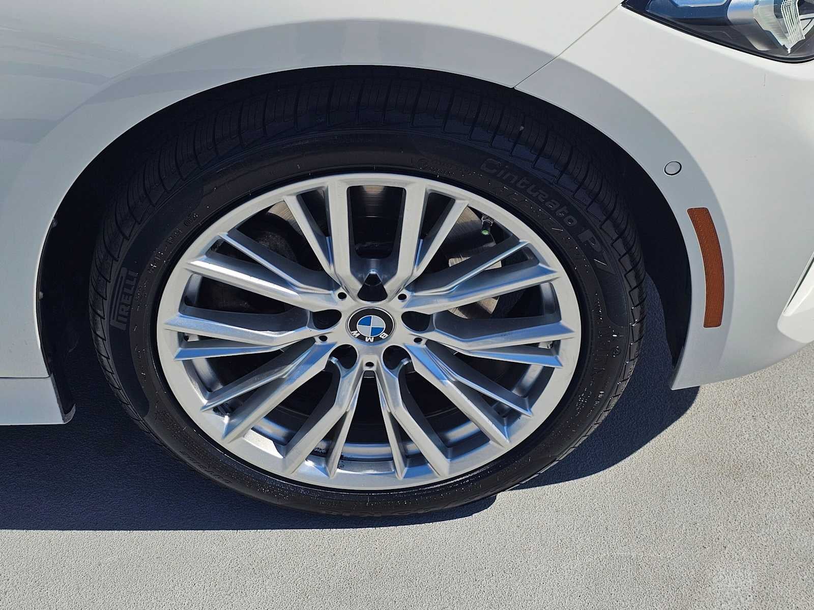 2024 BMW 330i 330i
