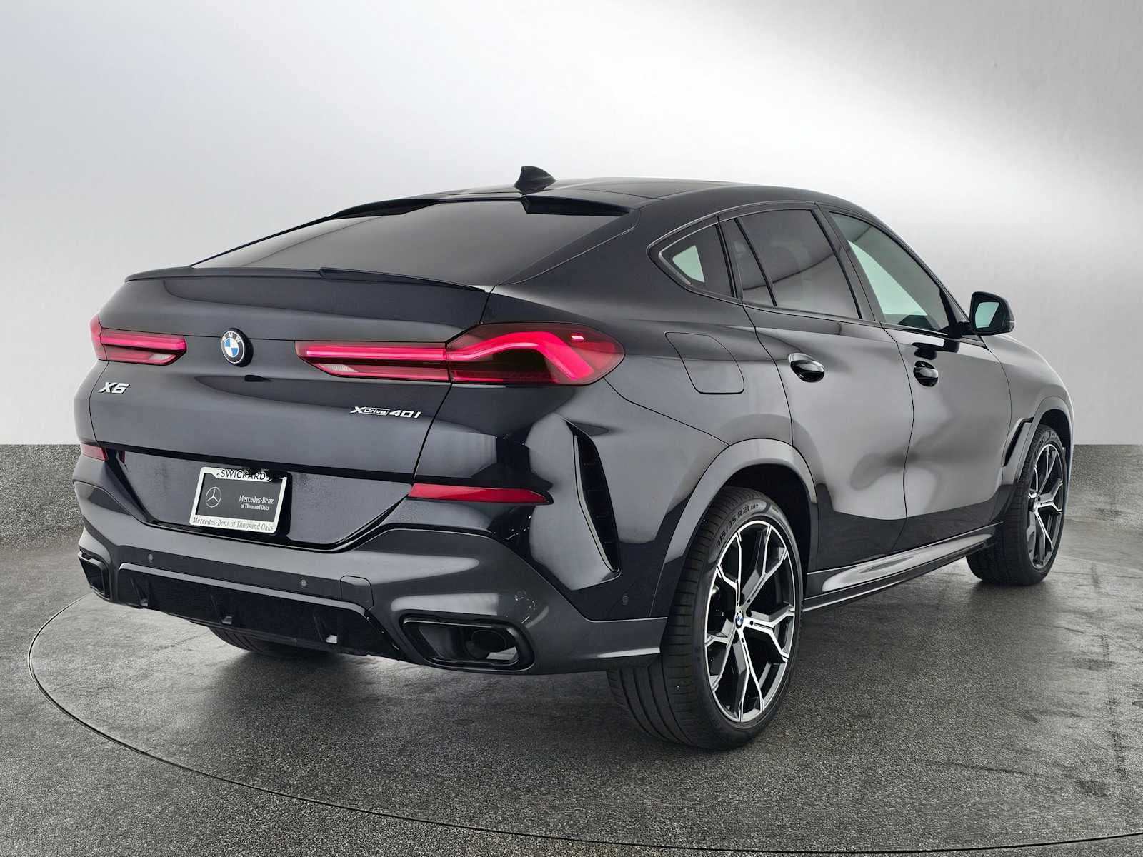 2022 BMW X6 xDrive40i xDrive40i