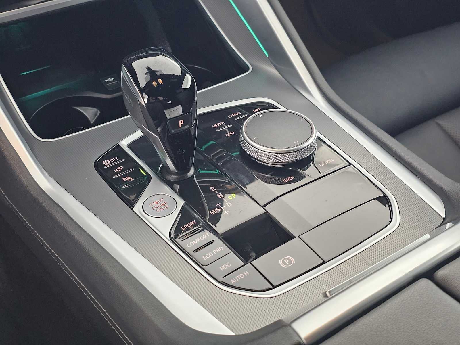 2022 BMW X6 xDrive40i xDrive40i