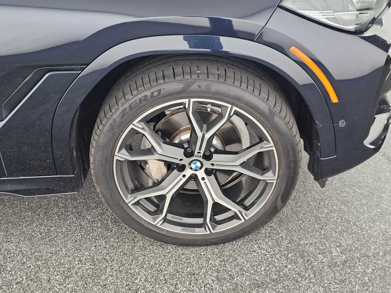 2022 BMW X6 xDrive40i xDrive40i