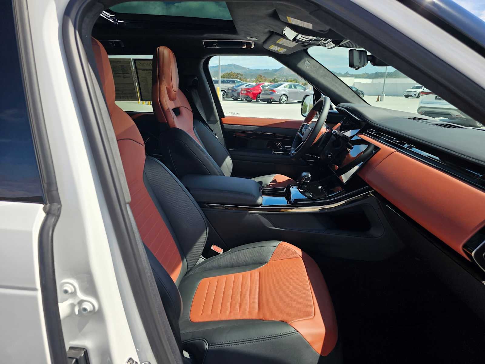 2026 Land Rover Range Rover Sport SV