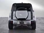 2024 Land Rover Defender SE