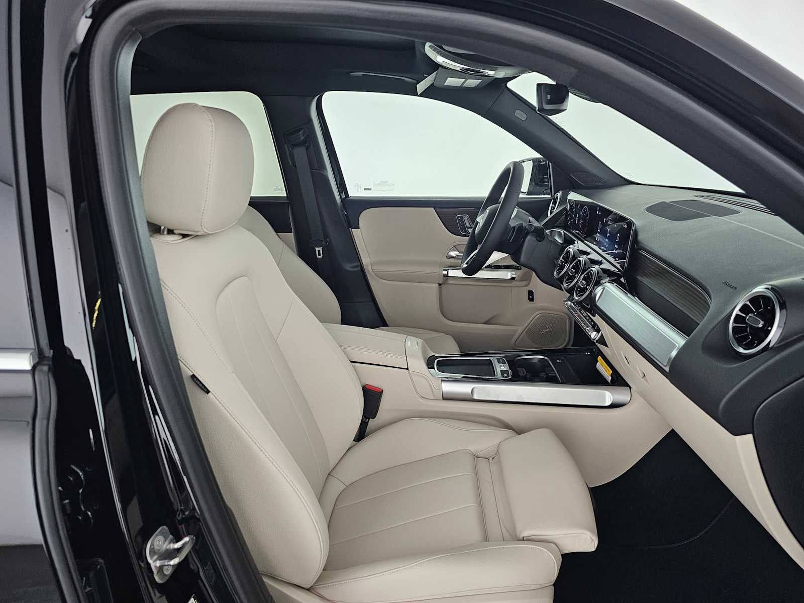2026 Mercedes-Benz GLB 250 SUV