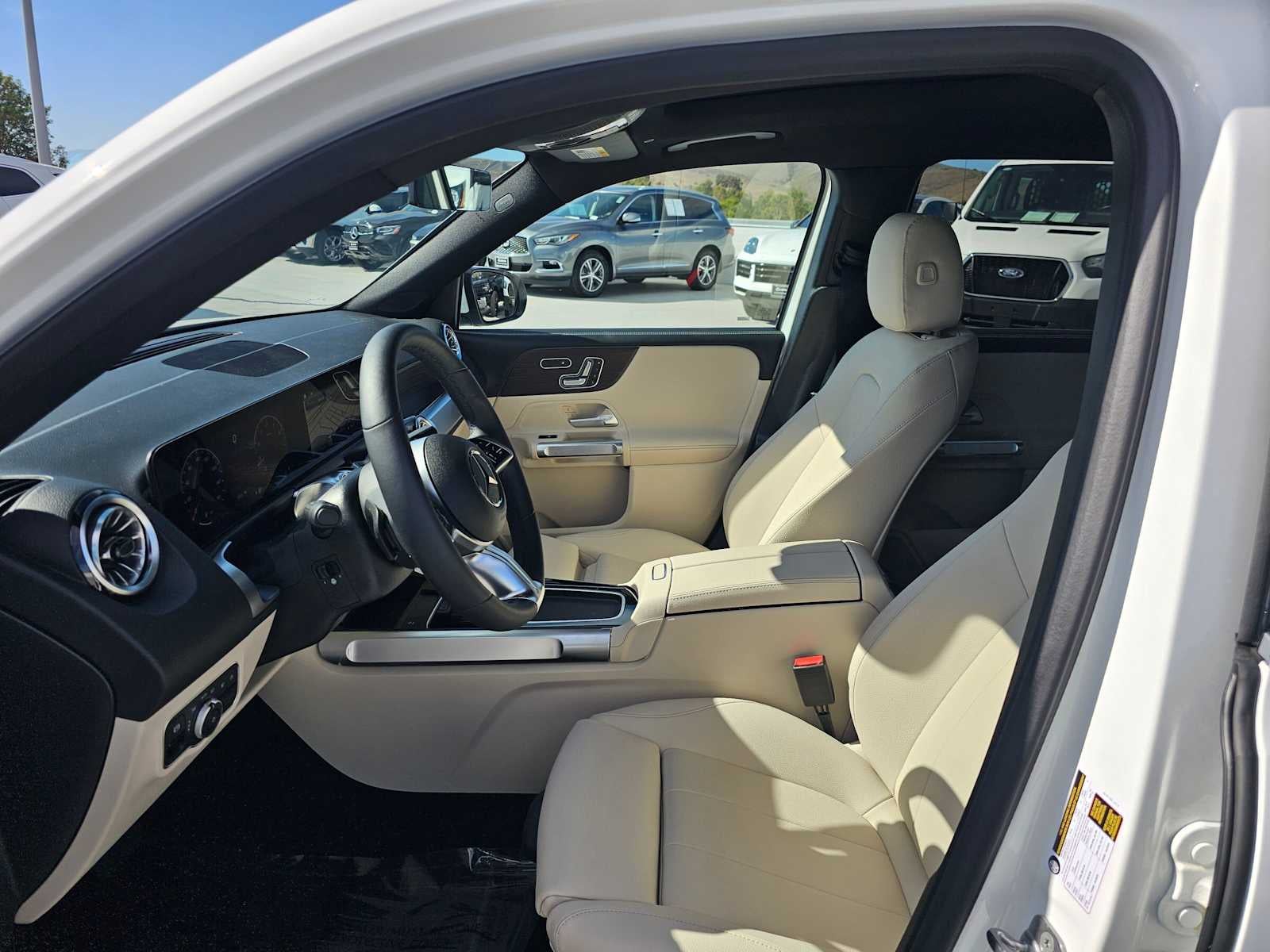 2026 Mercedes-Benz GLB 250 SUV