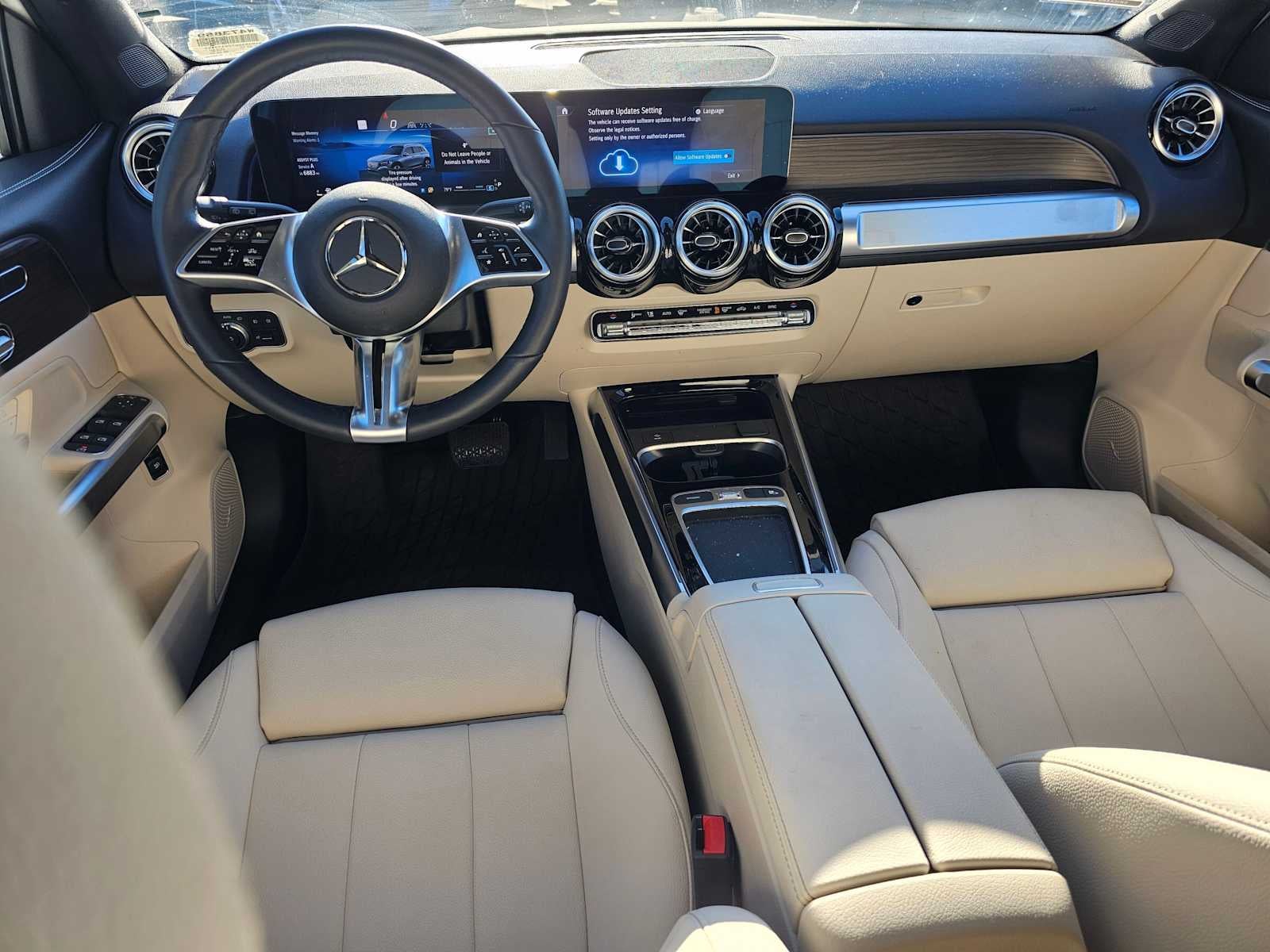 2026 Mercedes-Benz GLB 250 SUV