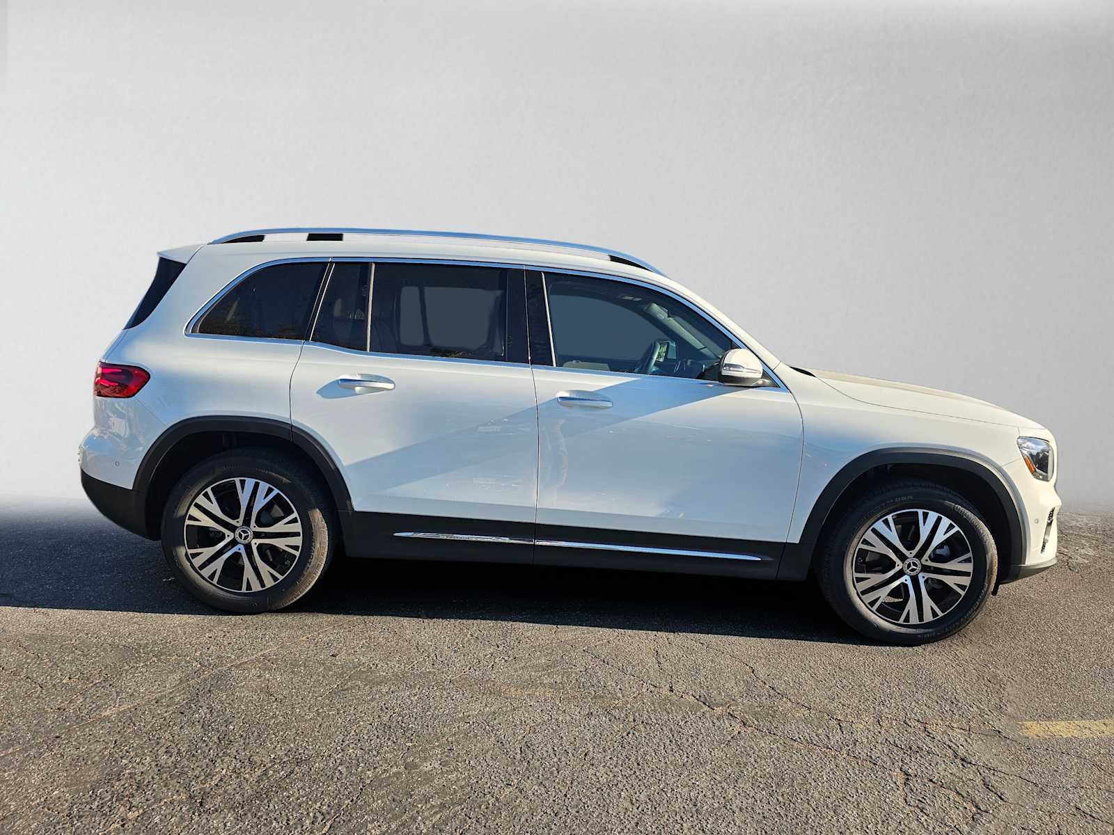 2026 Mercedes-Benz GLB 250 SUV