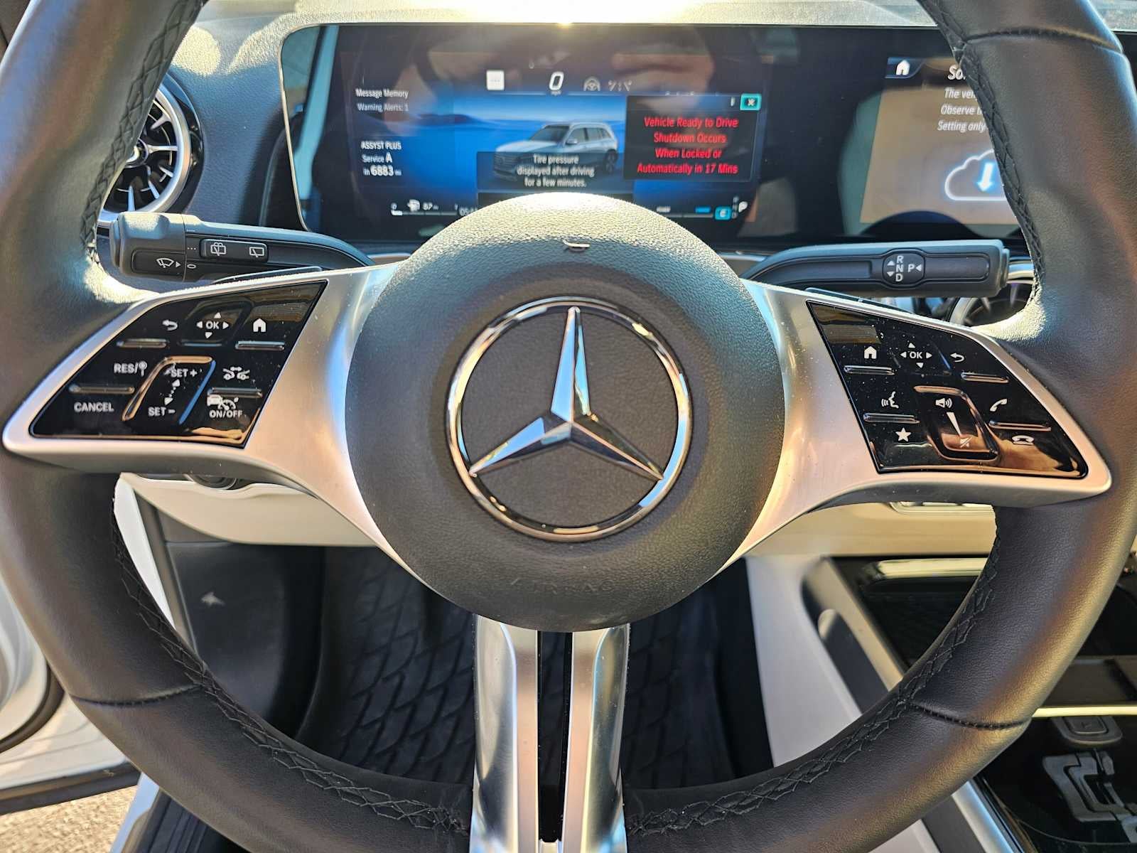 2026 Mercedes-Benz GLB 250 SUV