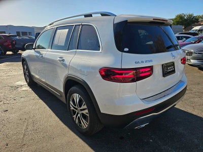 2026 Mercedes-Benz GLB 250 SUV