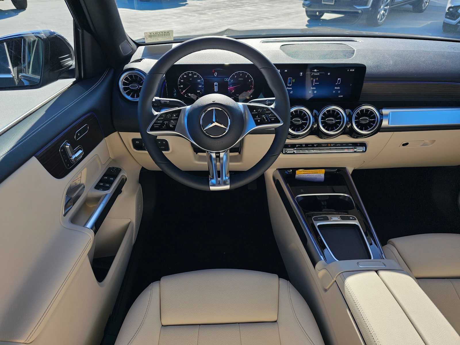 2026 Mercedes-Benz GLB 250 4MATIC® SUV
