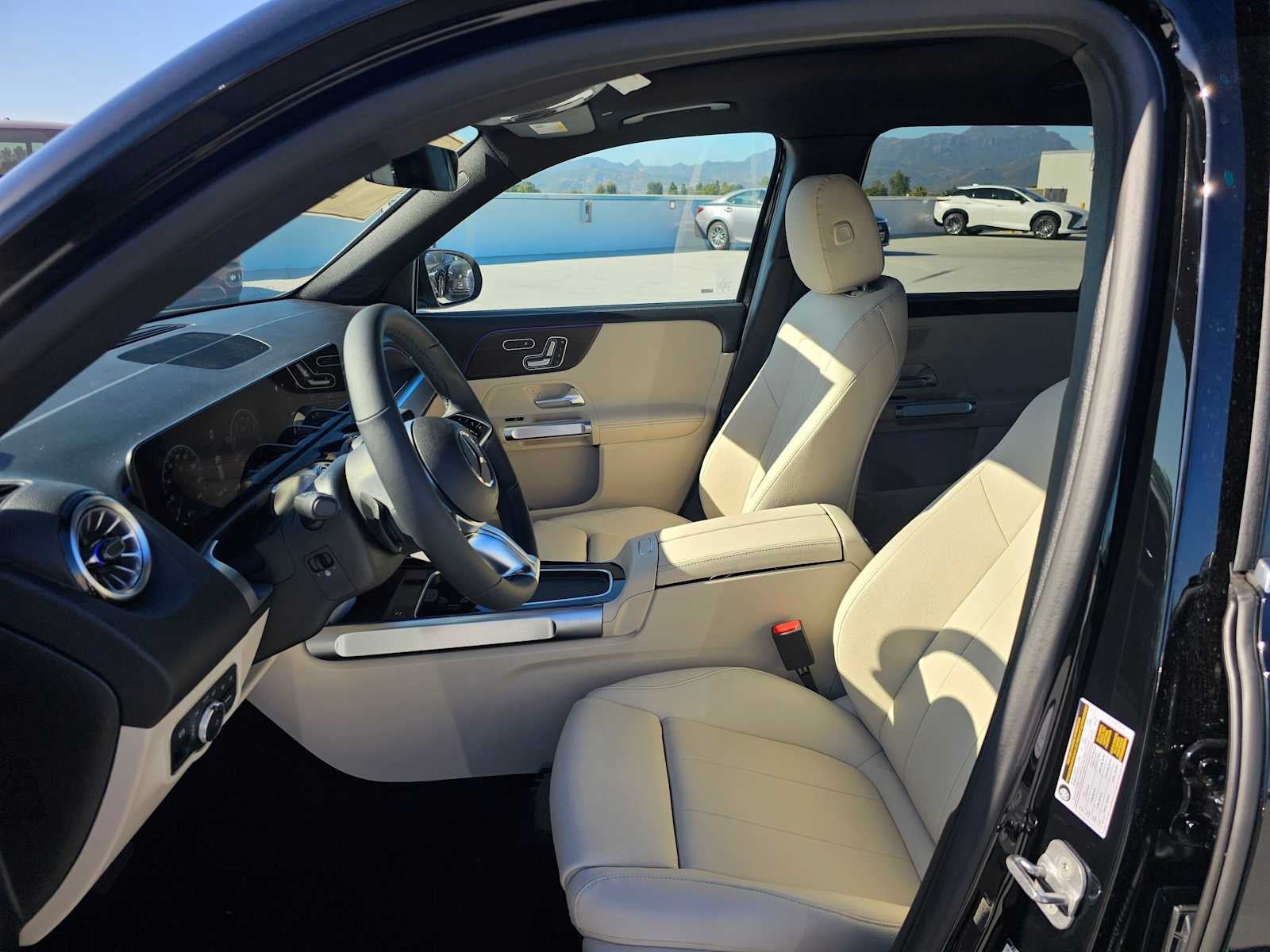 2026 Mercedes-Benz GLB 250 4MATIC® SUV