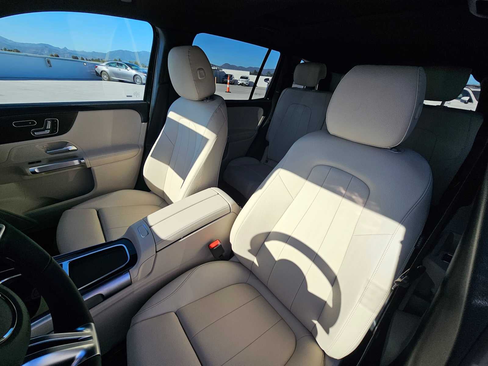2026 Mercedes-Benz GLB 250 4MATIC® SUV