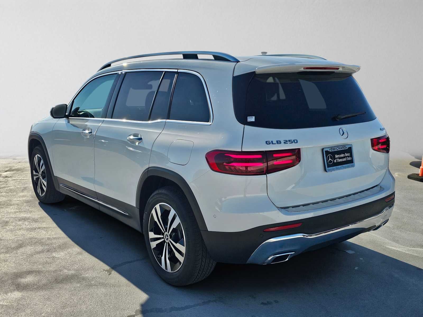 2026 Mercedes-Benz GLB 250 4MATIC® SUV