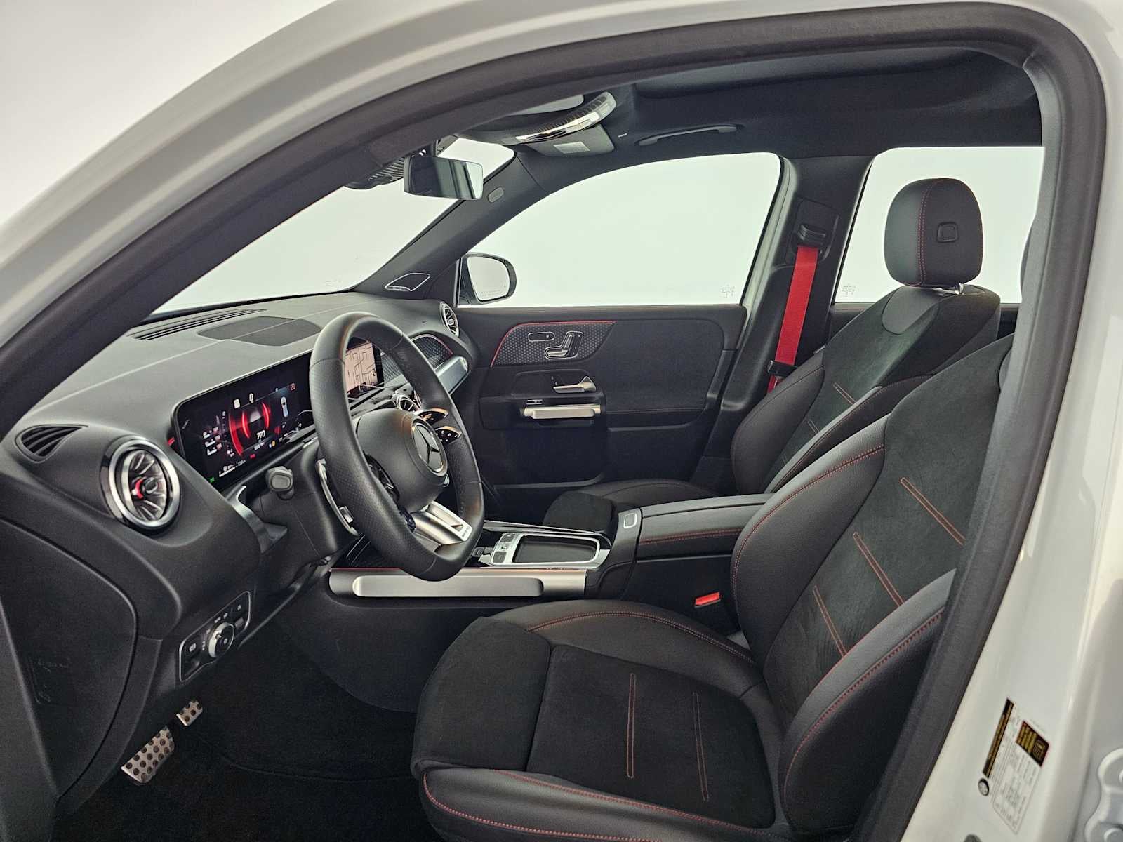 2025 Mercedes-Benz GLB AMG® GLB 35