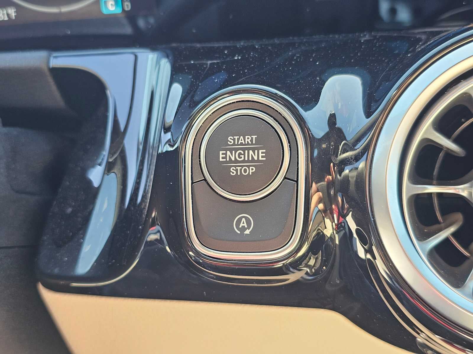 2026 Mercedes-Benz GLA 250 SUV