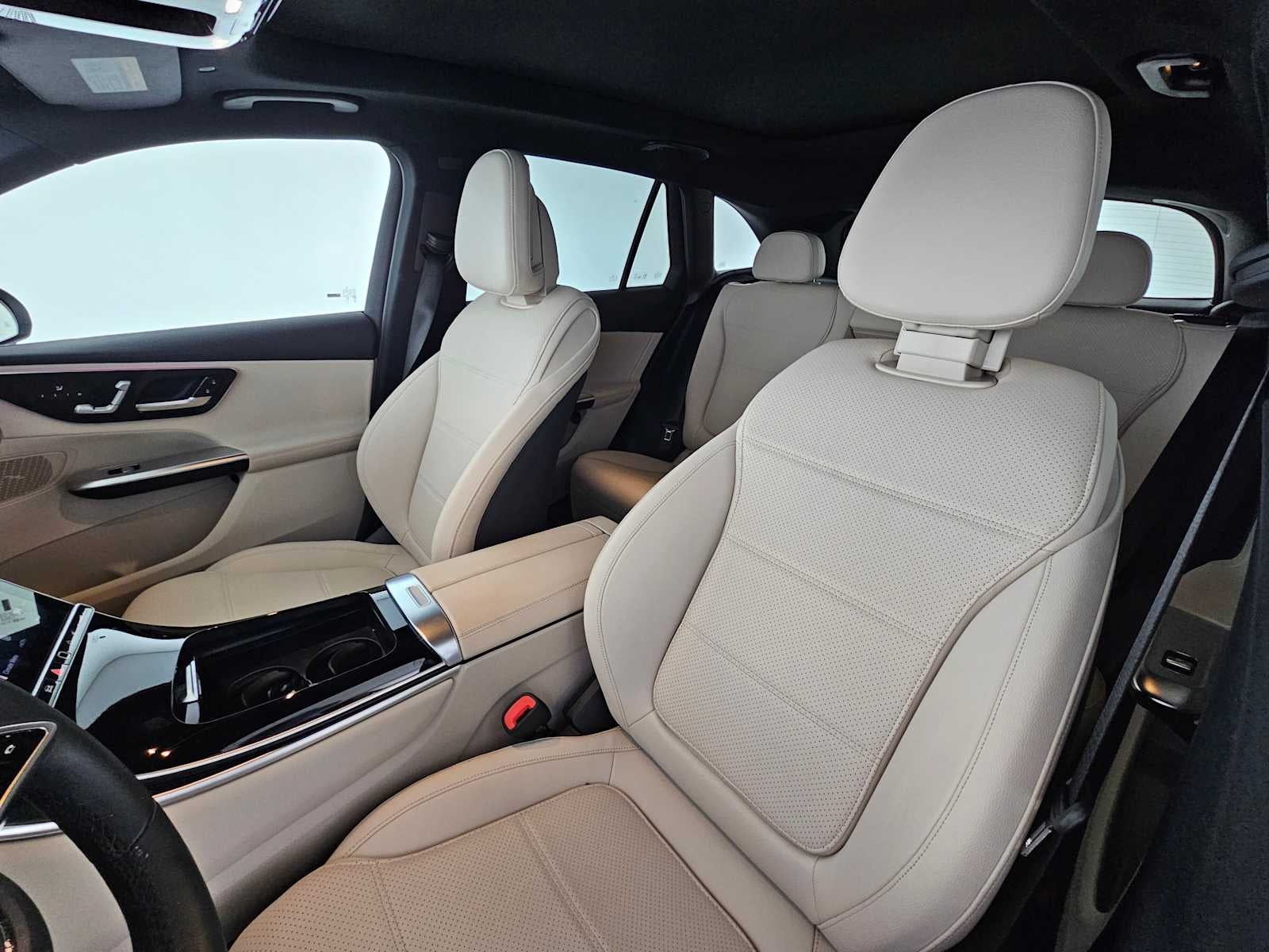 2026 Mercedes-Benz GLC 300 SUV