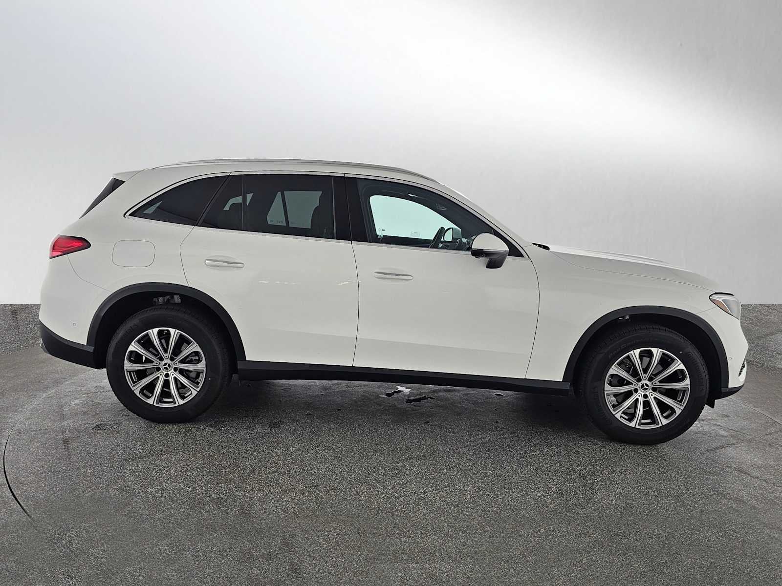2026 Mercedes-Benz GLC 300 SUV