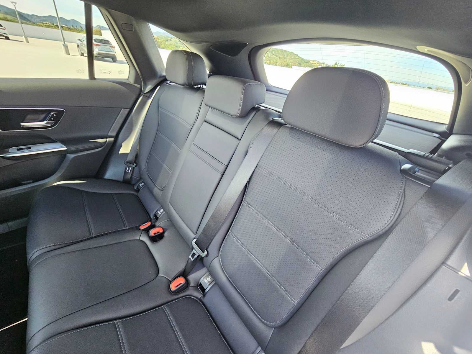 2026 Mercedes-Benz GLC 300 GLC 300