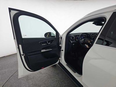 2026 Mercedes-Benz GLC 300 SUV