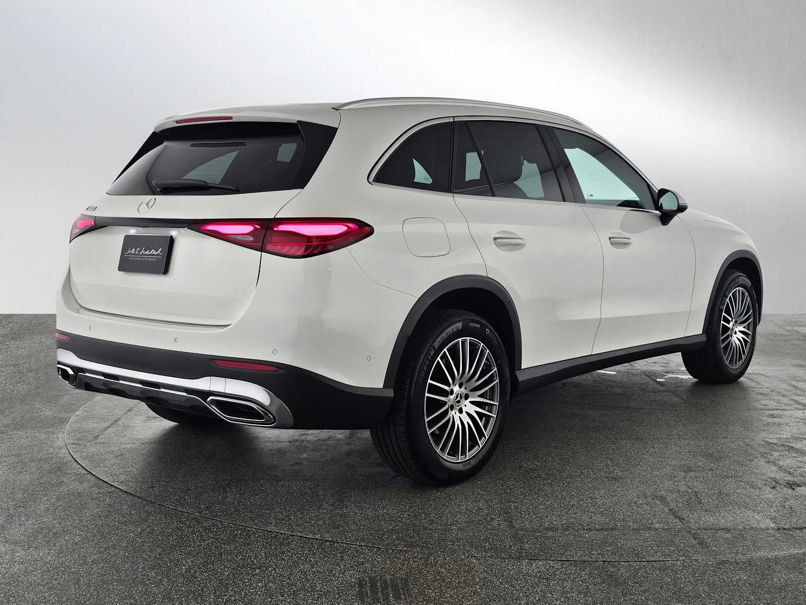 2026 Mercedes-Benz GLC 300 SUV