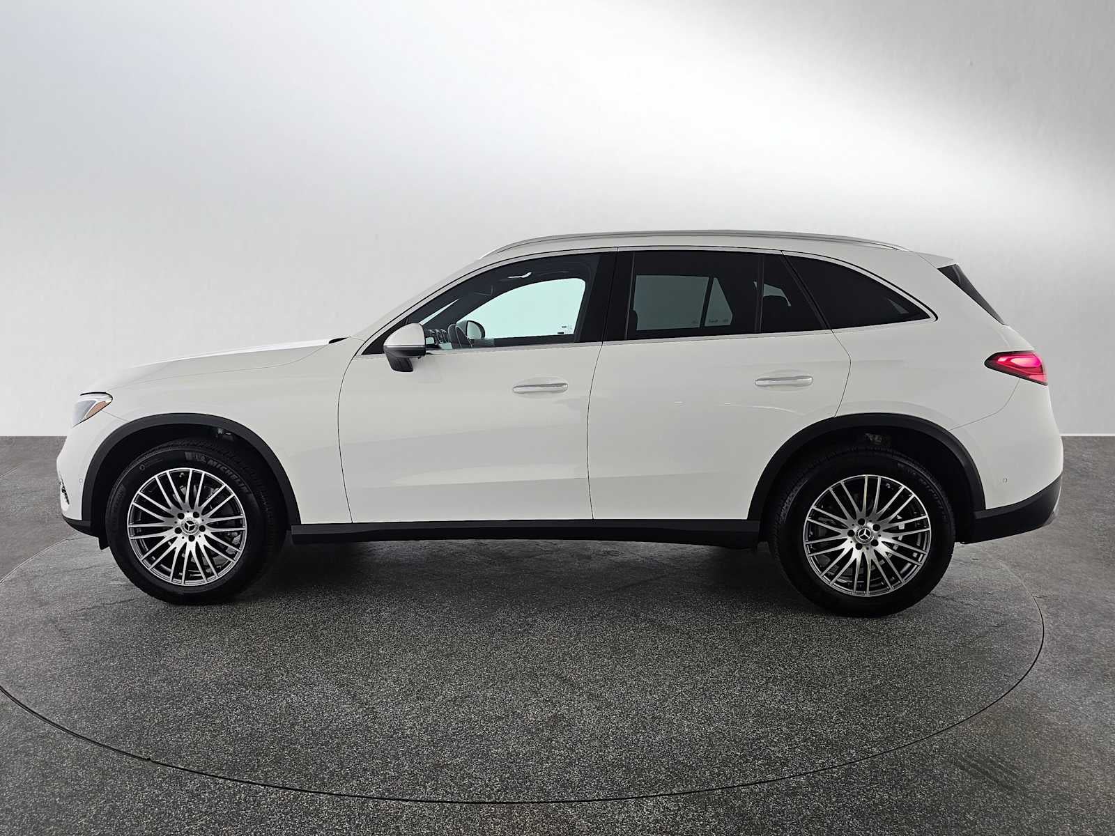 2026 Mercedes-Benz GLC 300 SUV