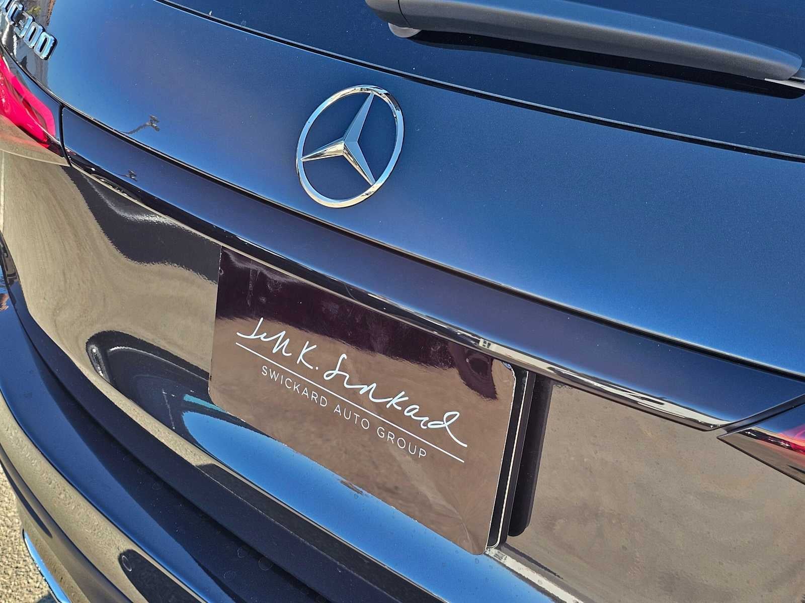 2026 Mercedes-Benz GLC 300 SUV