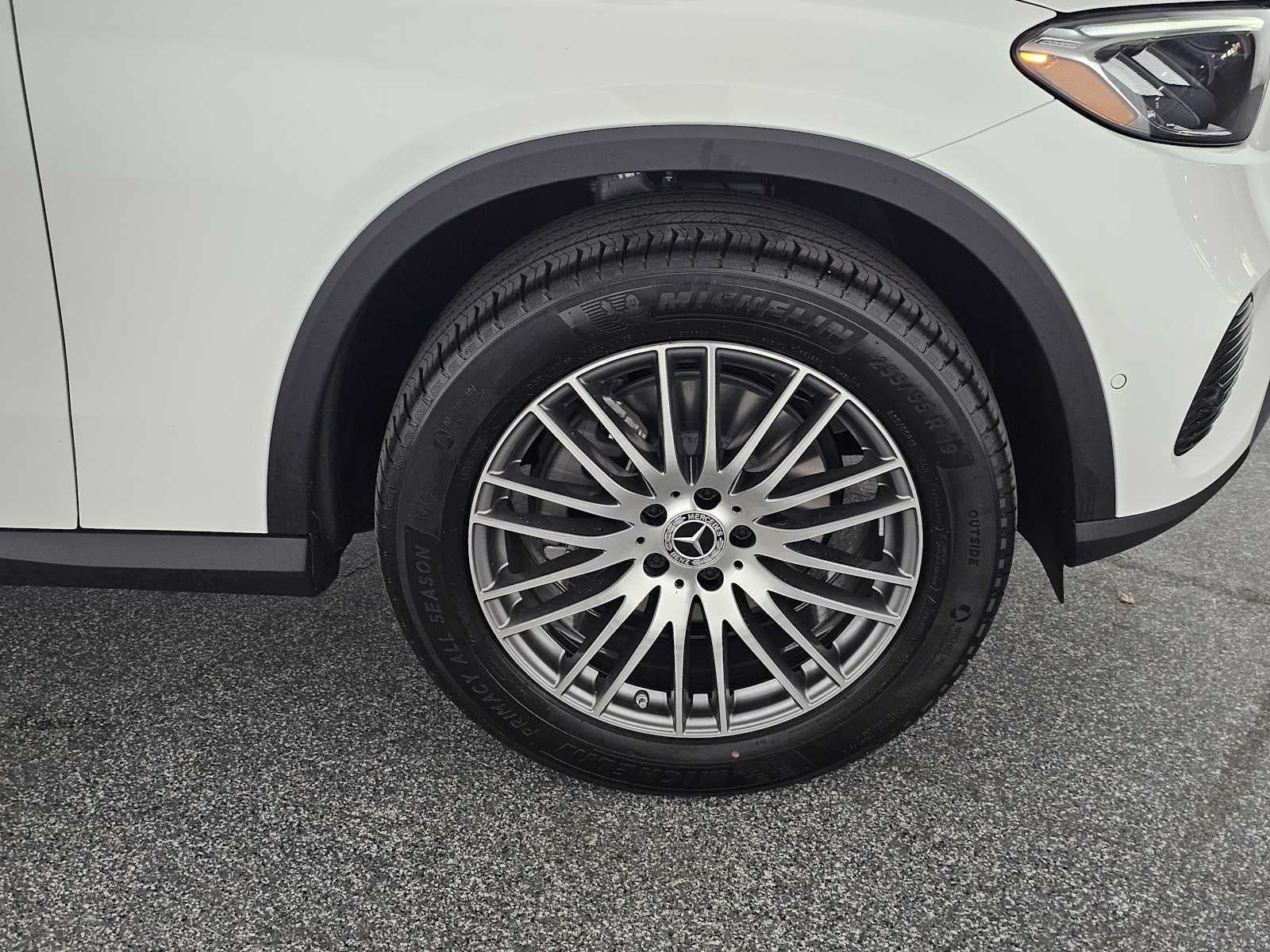 2026 Mercedes-Benz GLC 300 GLC 300