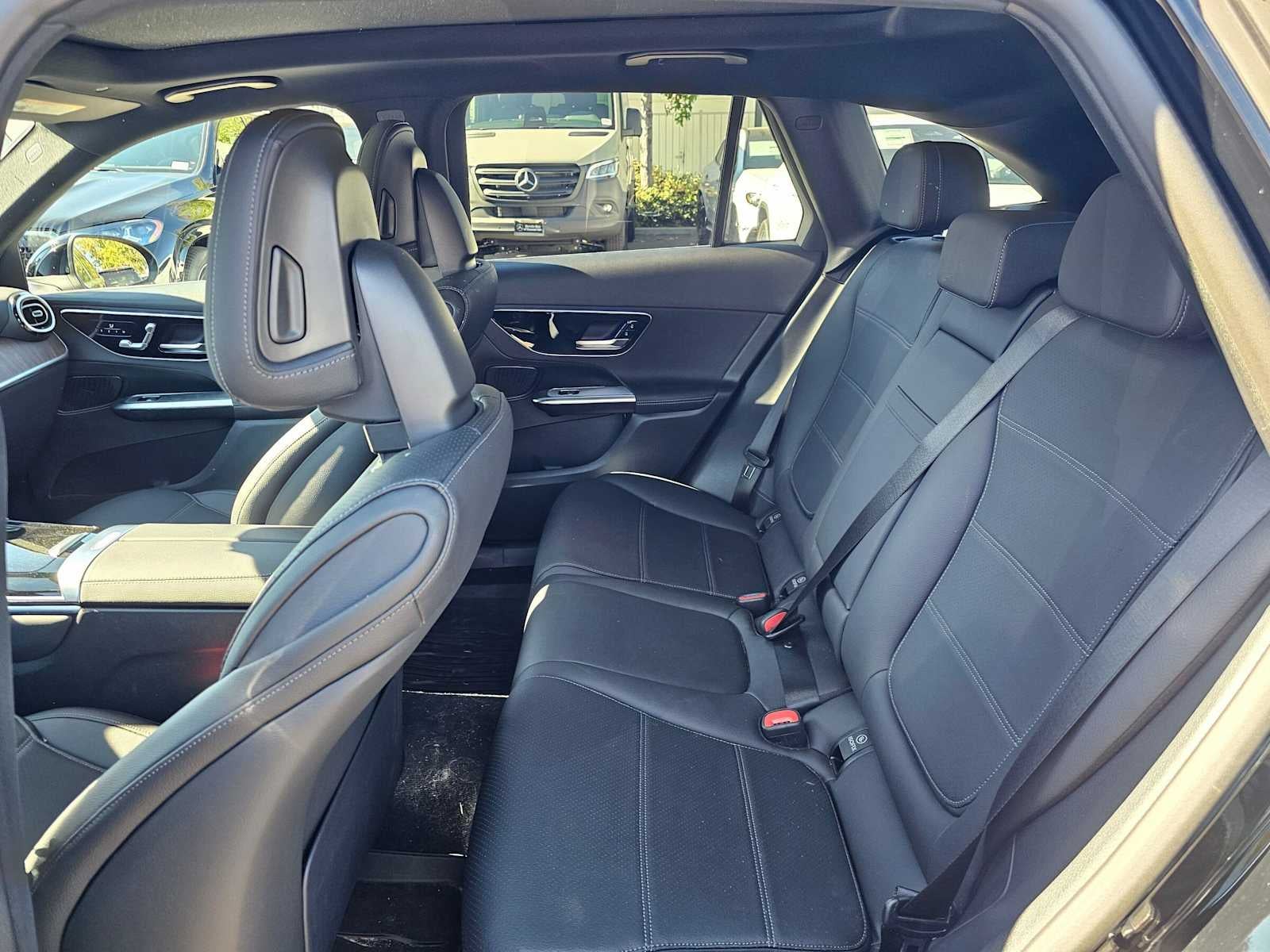 2026 Mercedes-Benz GLC 300 4MATIC® SUV
