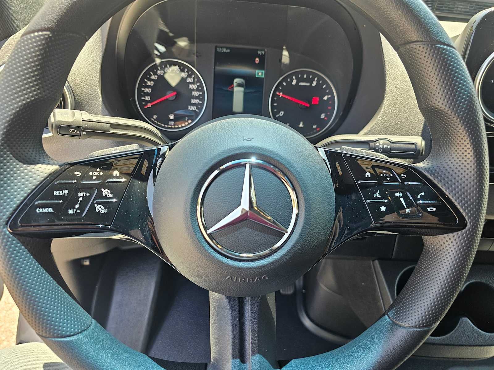 2025 Mercedes-Benz Sprinter 2500 Standard Roof I4 Diesel 144" RWD