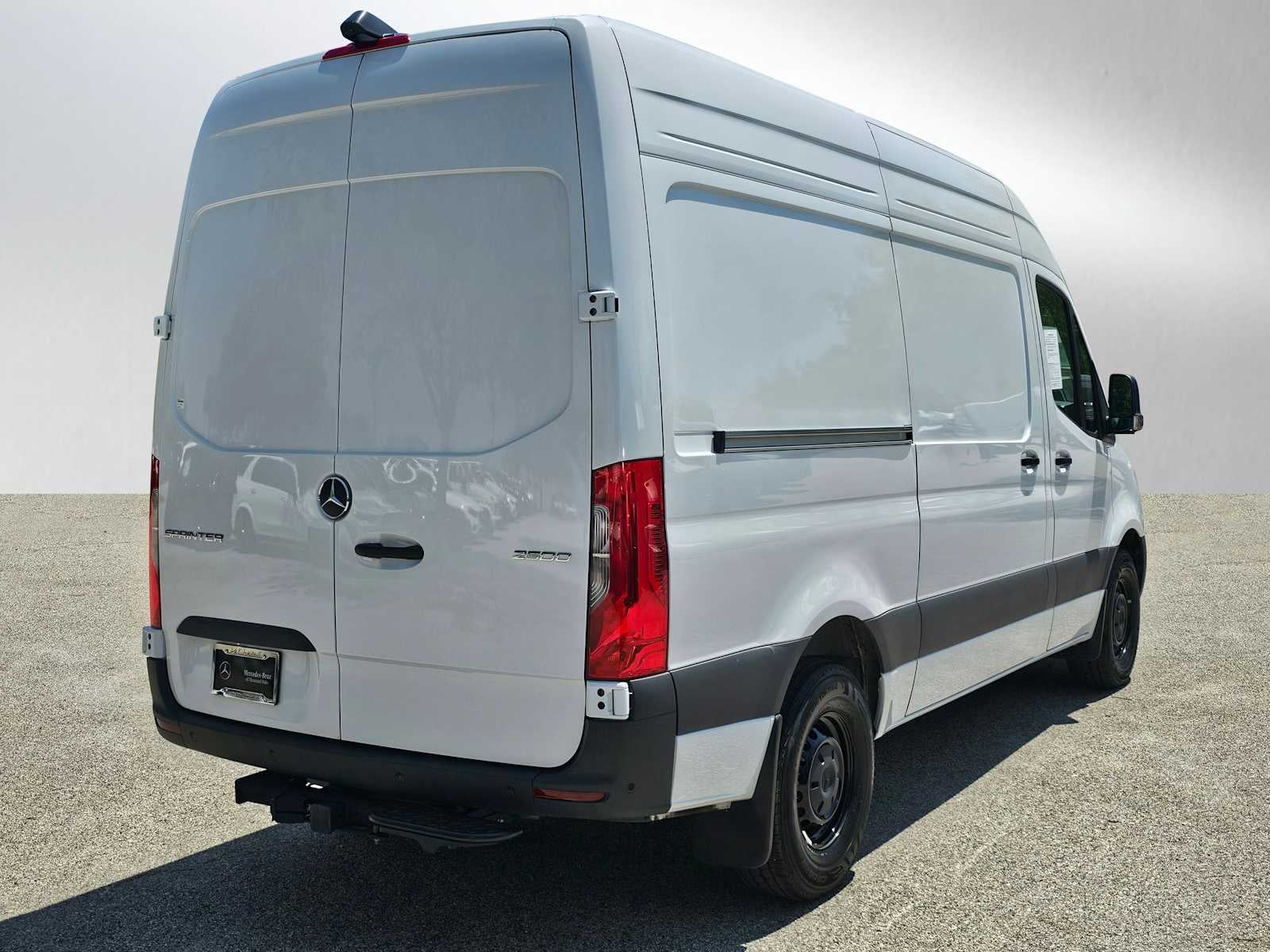 2025 Mercedes-Benz Sprinter 2500 Standard Roof I4 Diesel 144" RWD