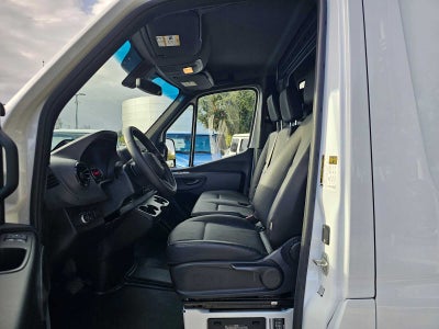 2025 Mercedes-Benz Sprinter 2500 Standard Roof I4 Diesel 144" RWD