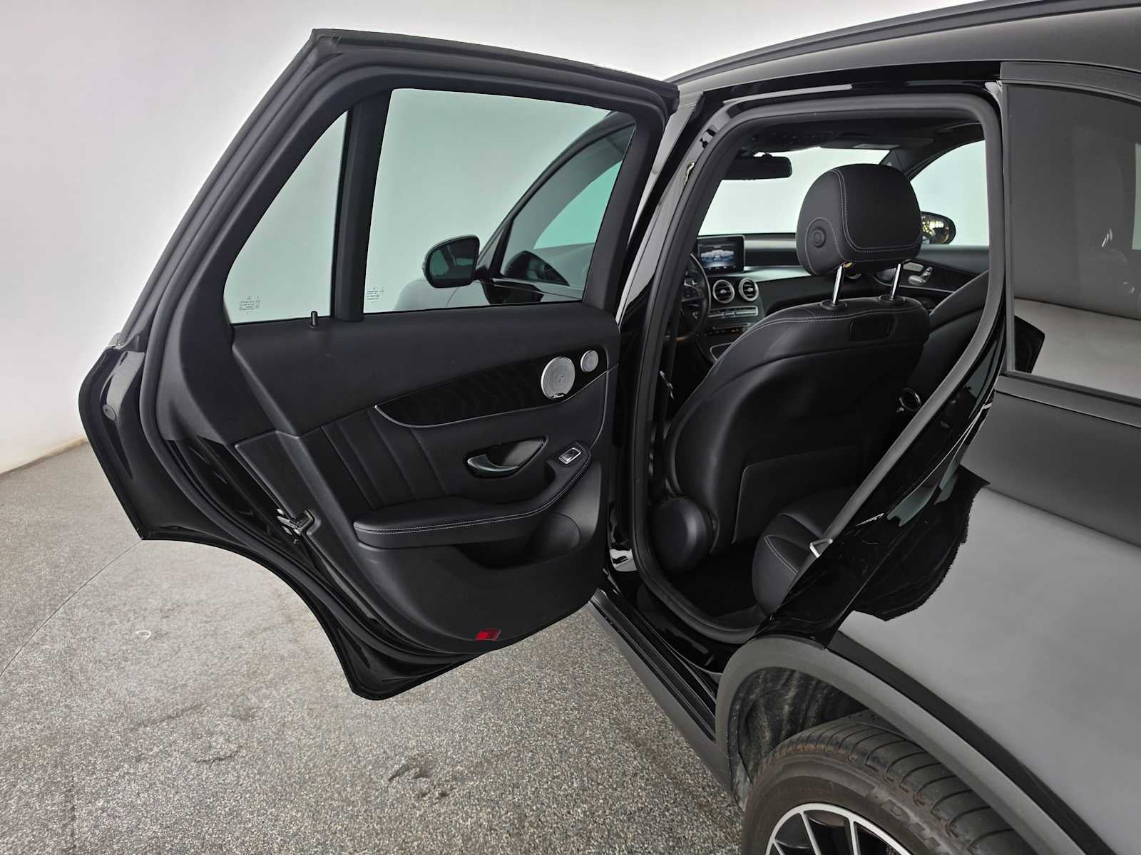 2018 Mercedes-Benz GLC 300 SUV