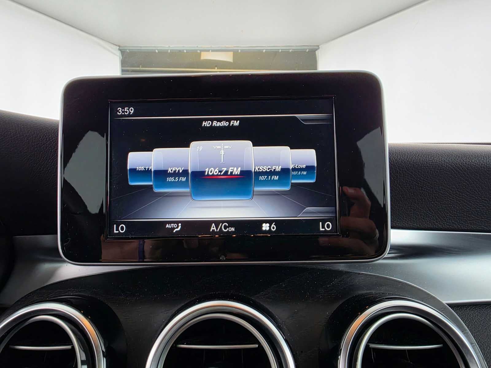 2018 Mercedes-Benz GLC 300 SUV