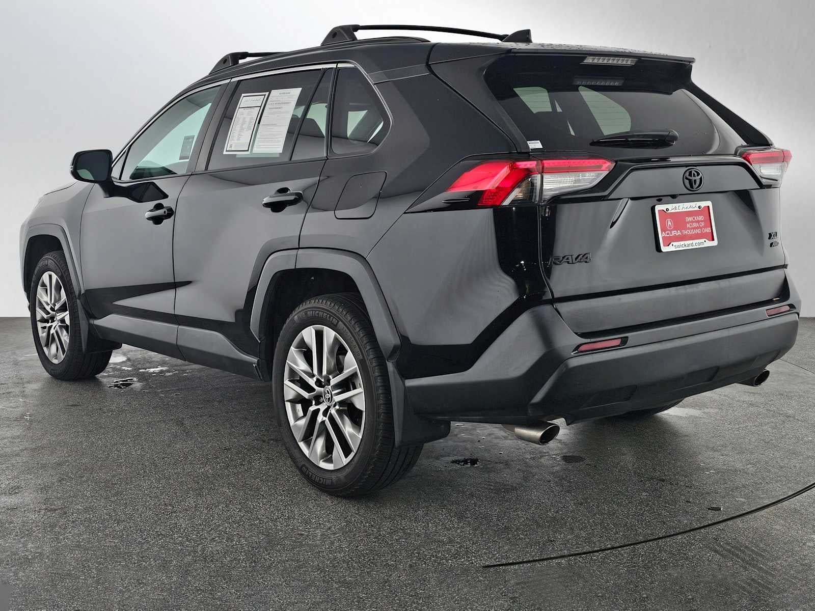2022 Toyota RAV4 XLE Premium