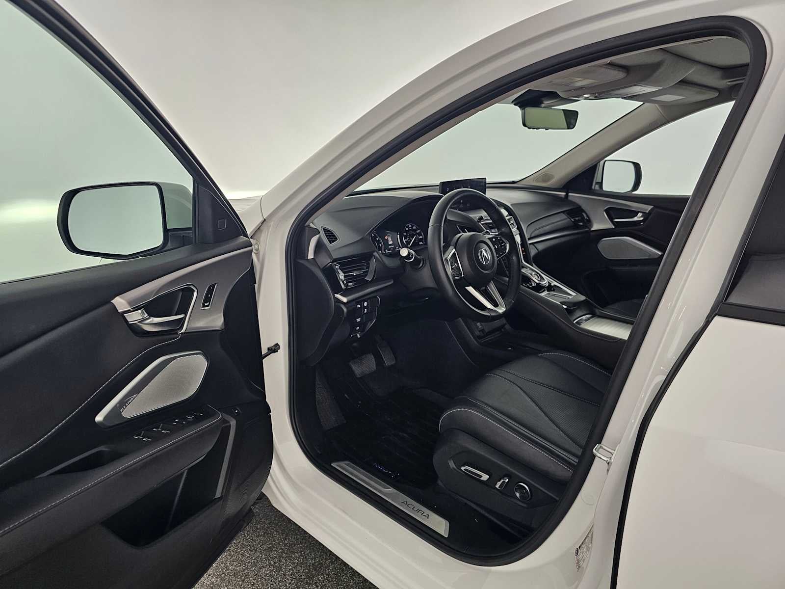 2023 Acura RDX w/Technology Package