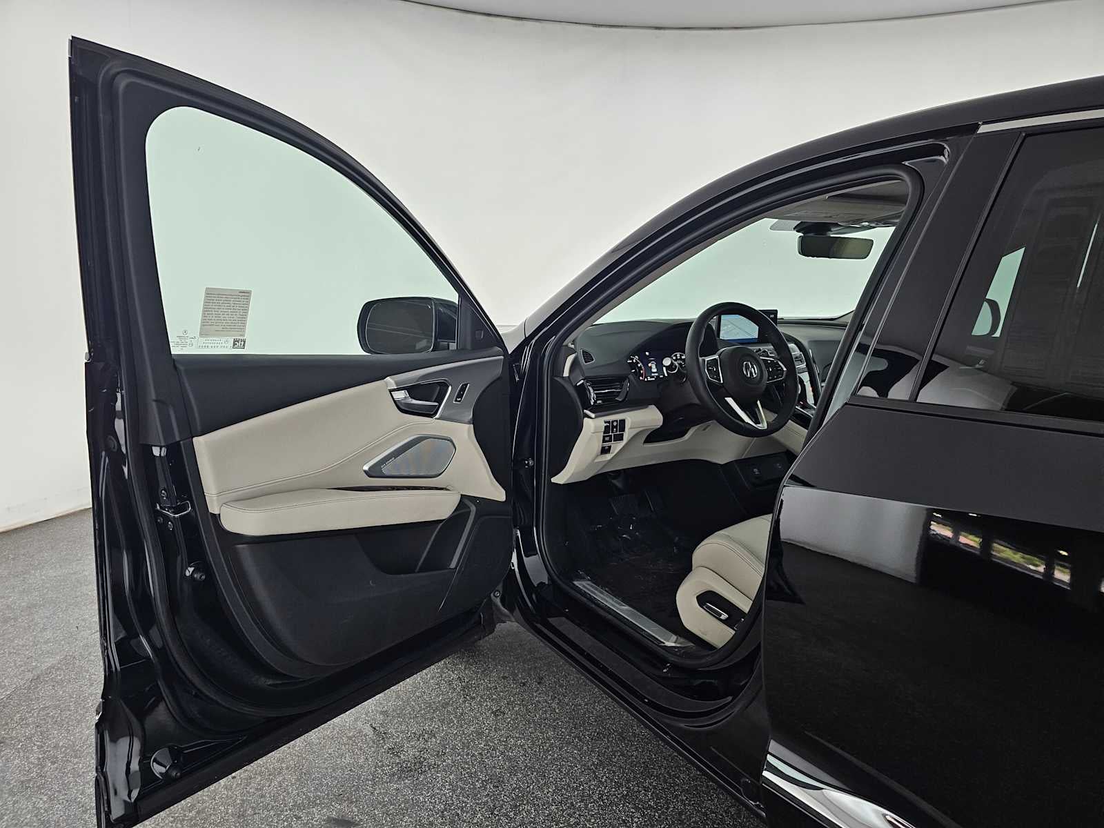 2025 Acura RDX with Technology Package