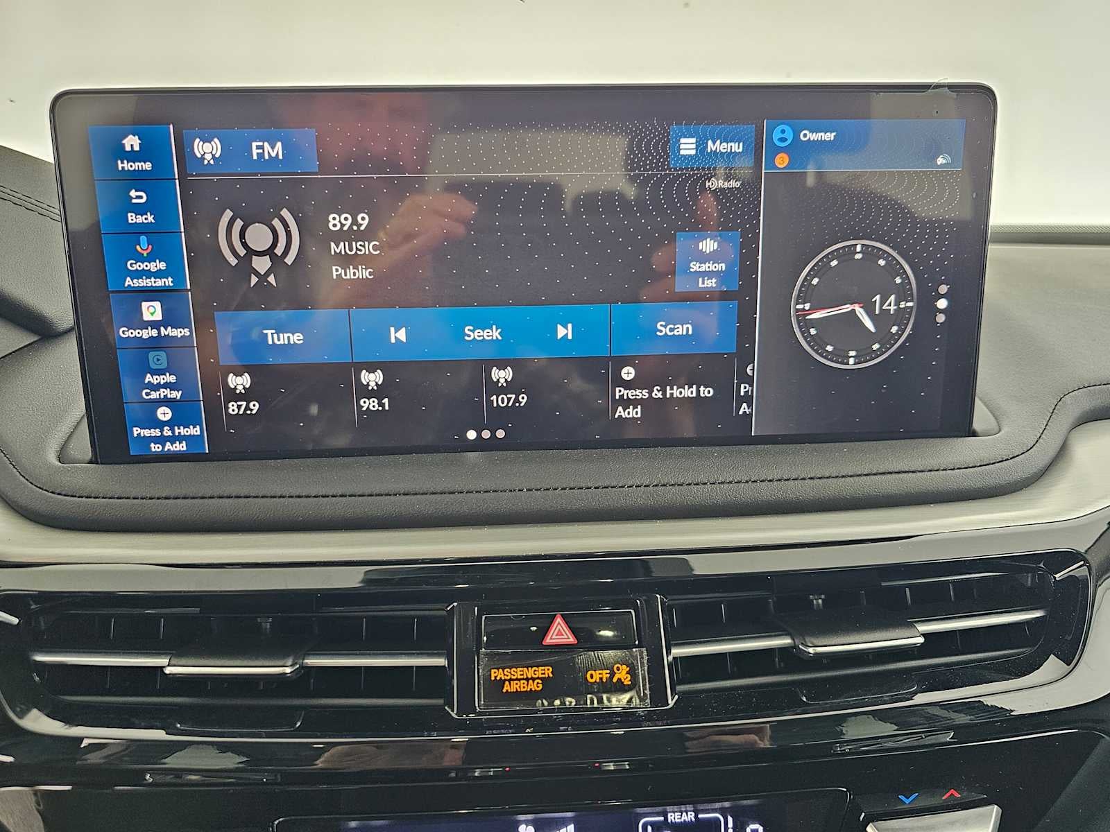 2025 Acura MDX w/Technology Package