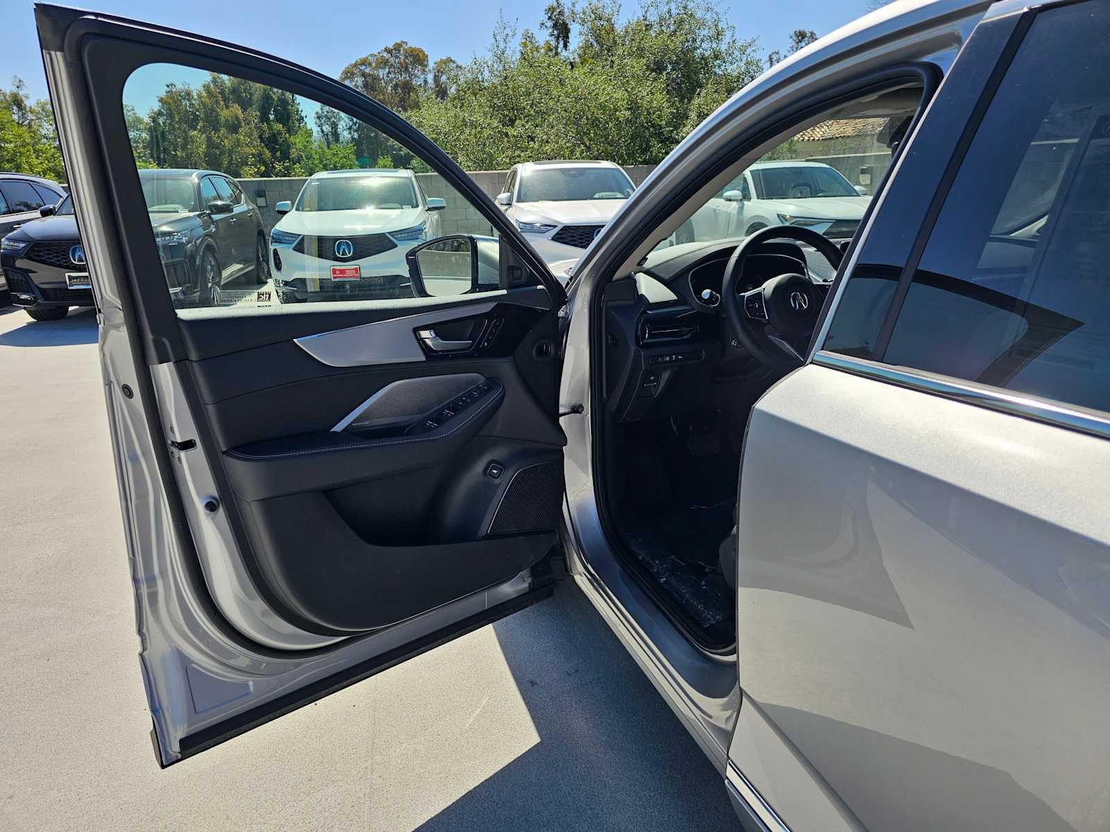 2026 Acura MDX w/Technology Package